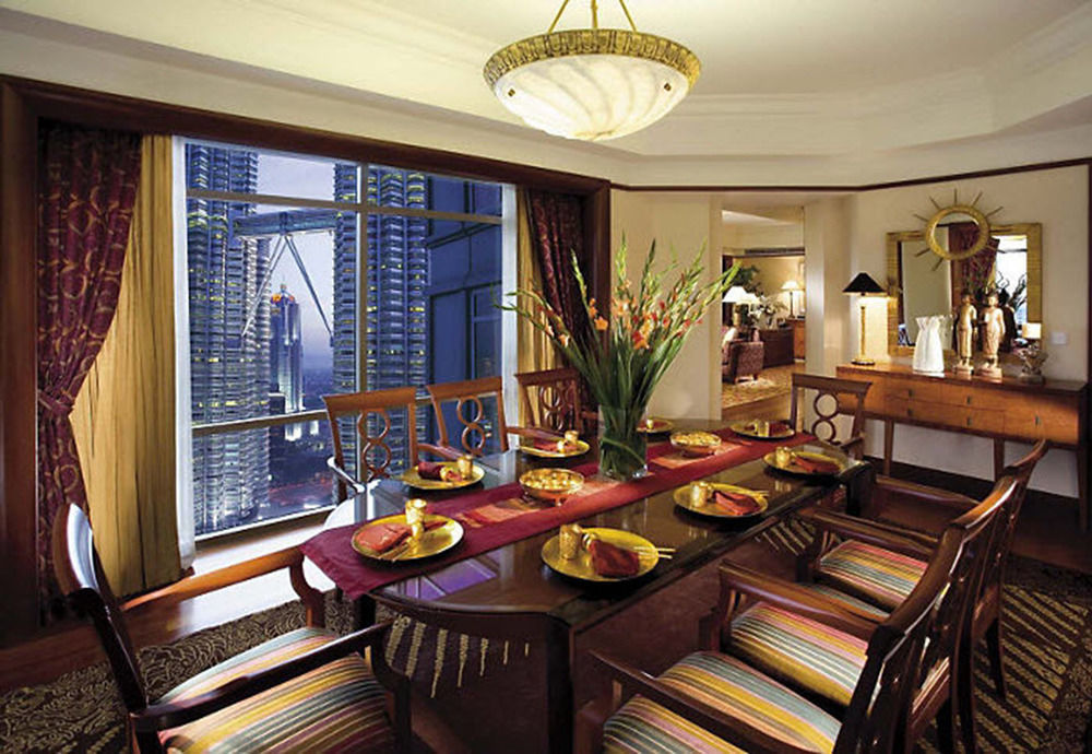 Mandarin Oriental, Hotel